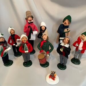 Festive Caroler Figurine Set - Red, Green, Gray